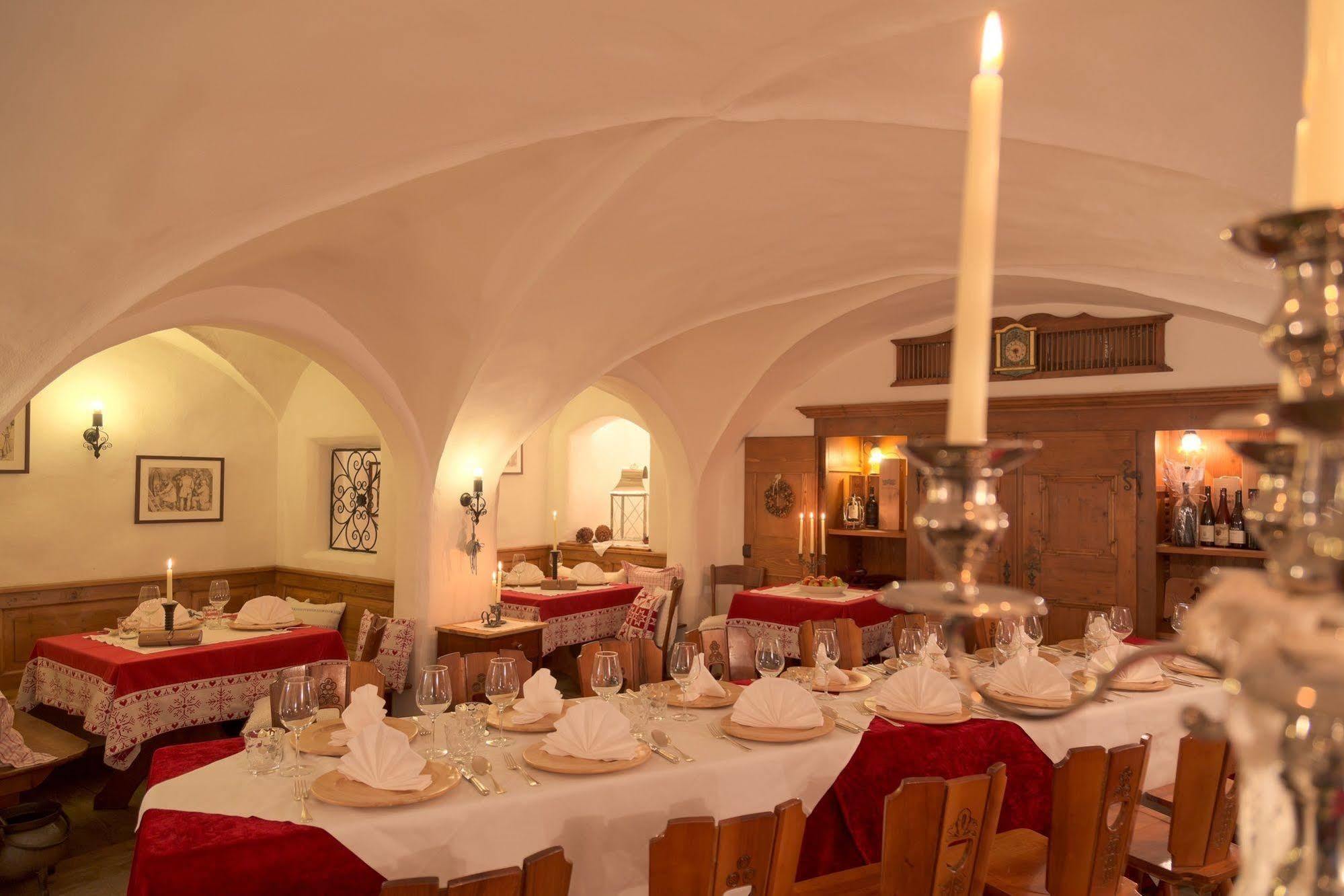 Corso Am Graben Hotel Brunico Luaran gambar