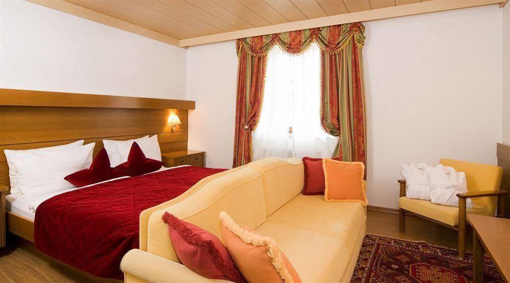 Corso Am Graben Hotel Brunico Luaran gambar